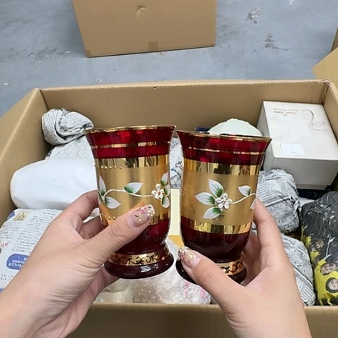鼹*    瓷器。瓷器。 瓷器。