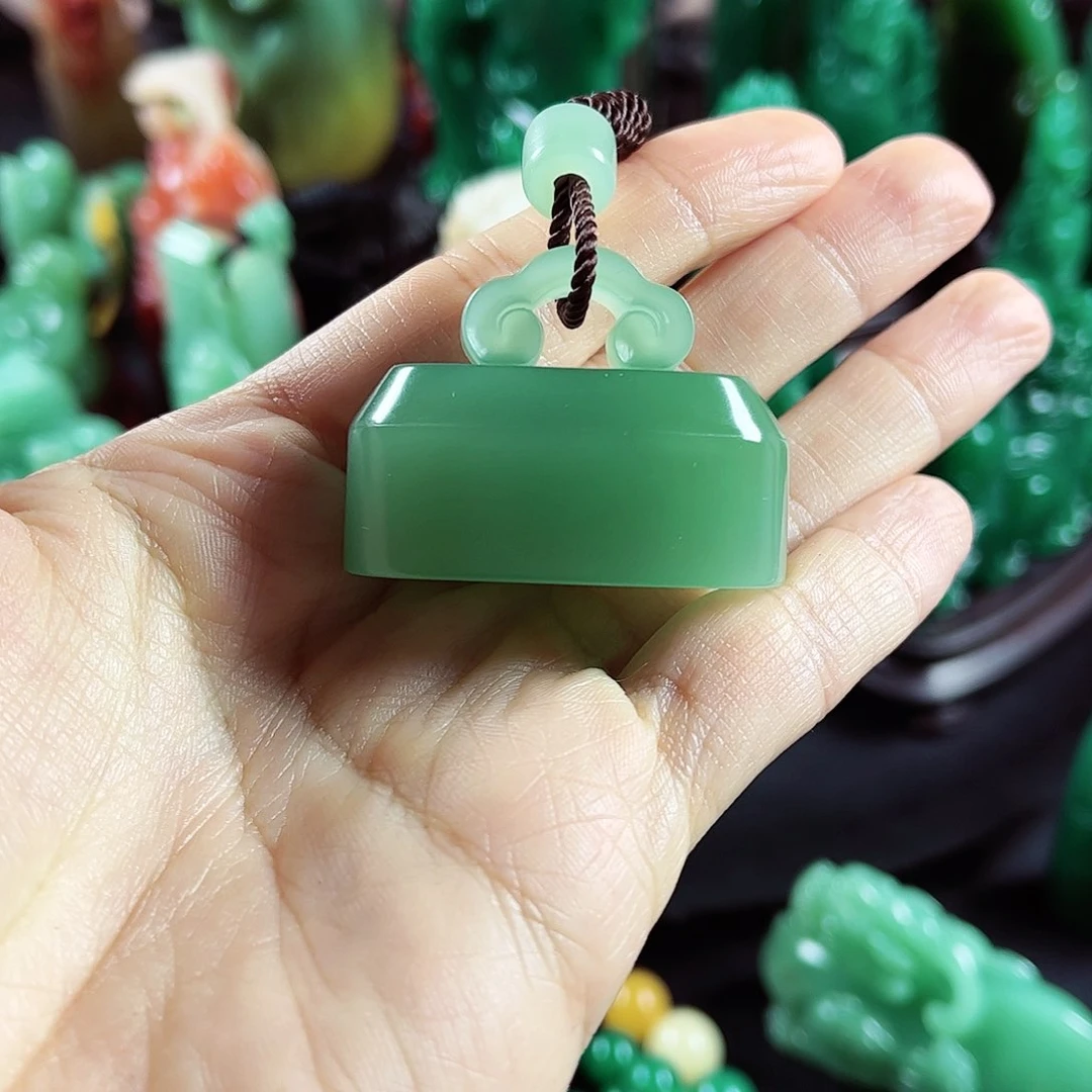 四川石名贵石材梅子青