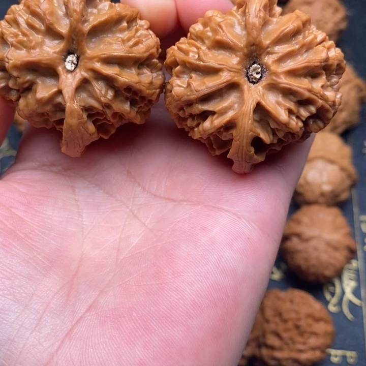 文玩核桃把件苹果45