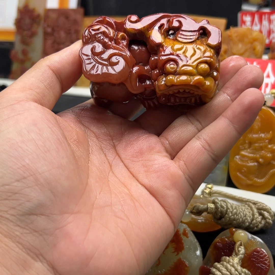石英质玉（黄龙玉）未镶嵌多样性发货，发其一