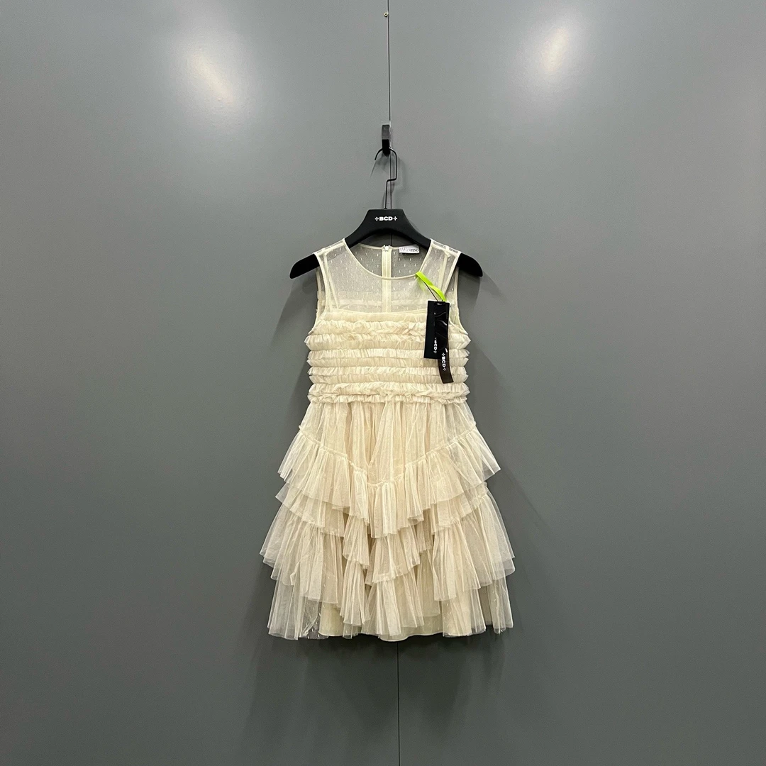 未使用 Valentino/华伦天奴 zz3 米色二合一蛋糕裙38码/606551