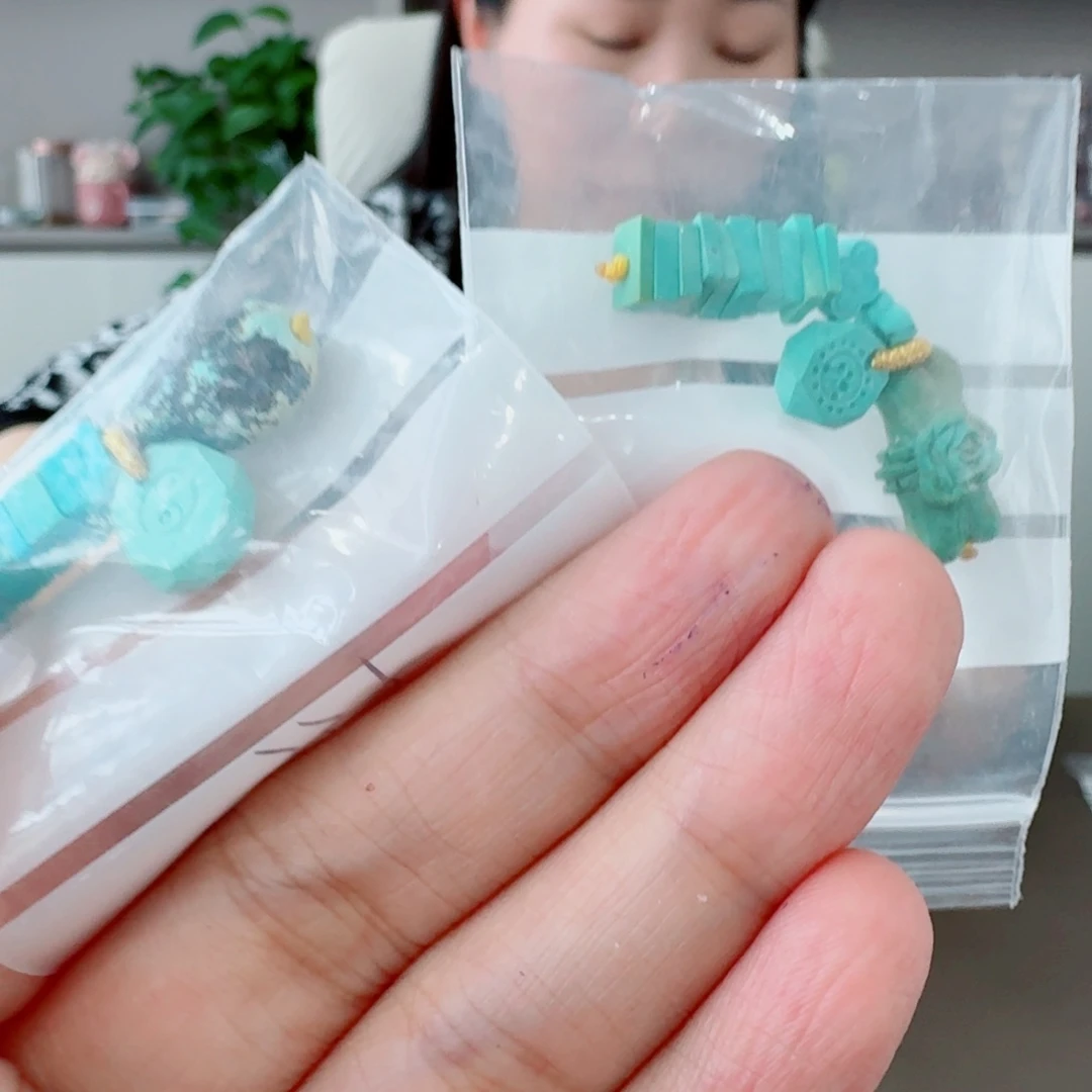 未镶嵌绿松石珠宝奇石