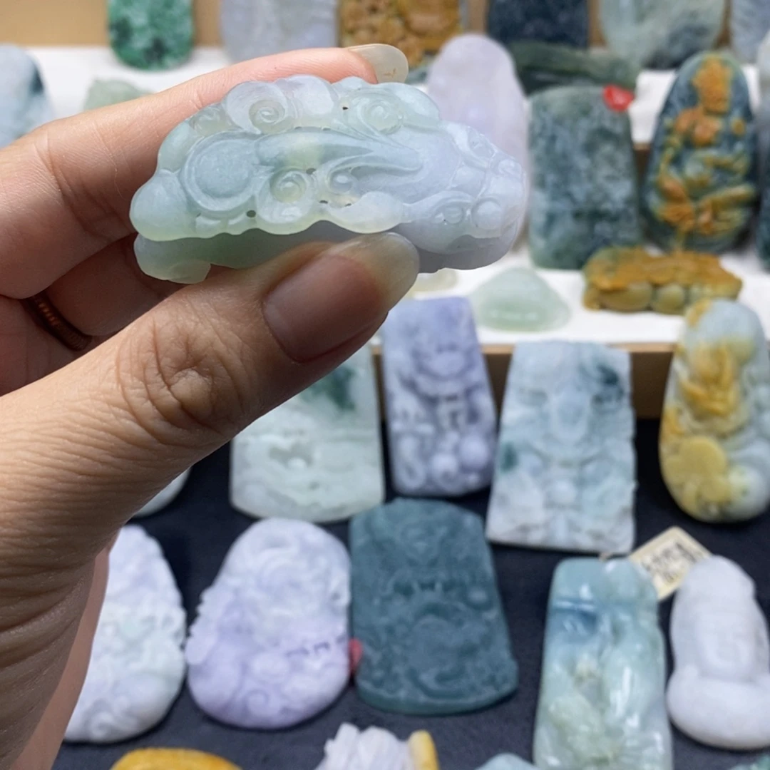 定制翡翠未镶嵌翡翠