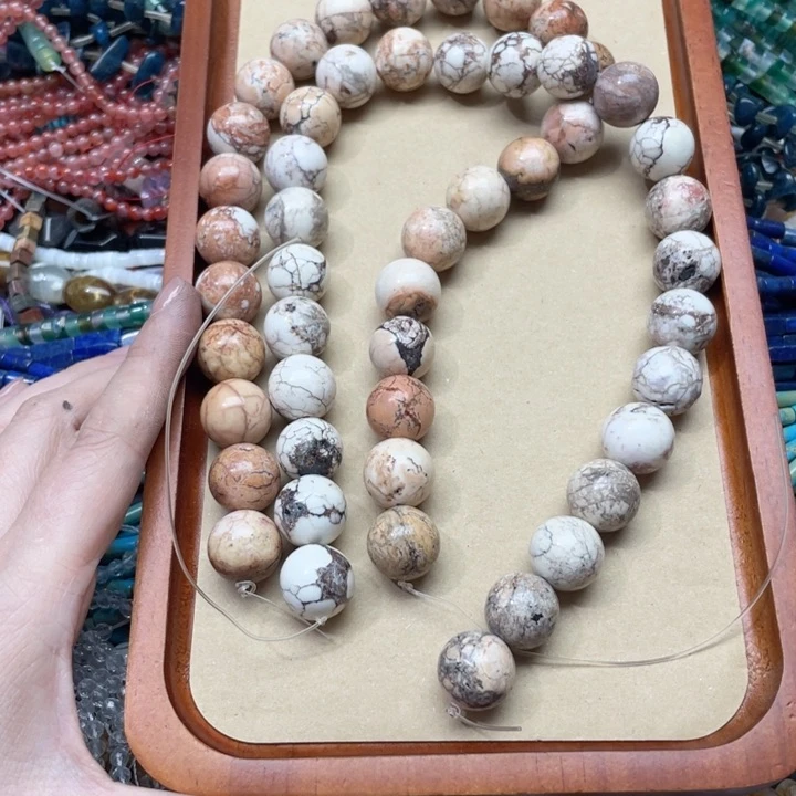 玛瑙/玉髓合金珠宝半成品一条15m白松隔珠