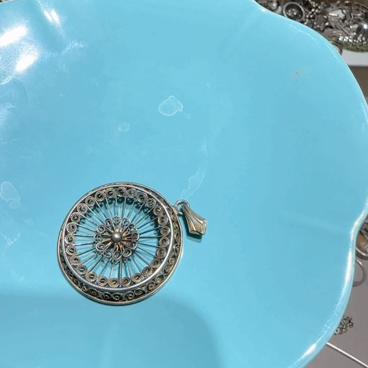 u***8瓷片瓷器的制作工艺与