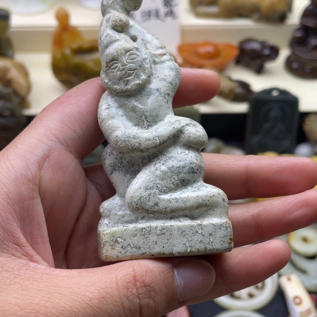 未镶嵌蛇纹石玉颈饰