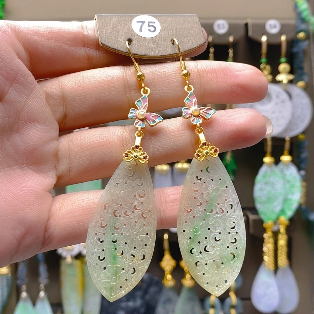 未镶嵌翡翠耳饰翡翠