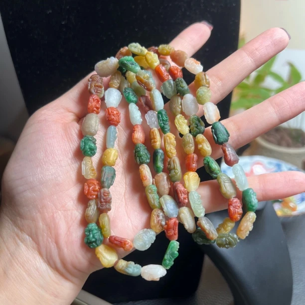 腾冲老料翡翠罗汉串