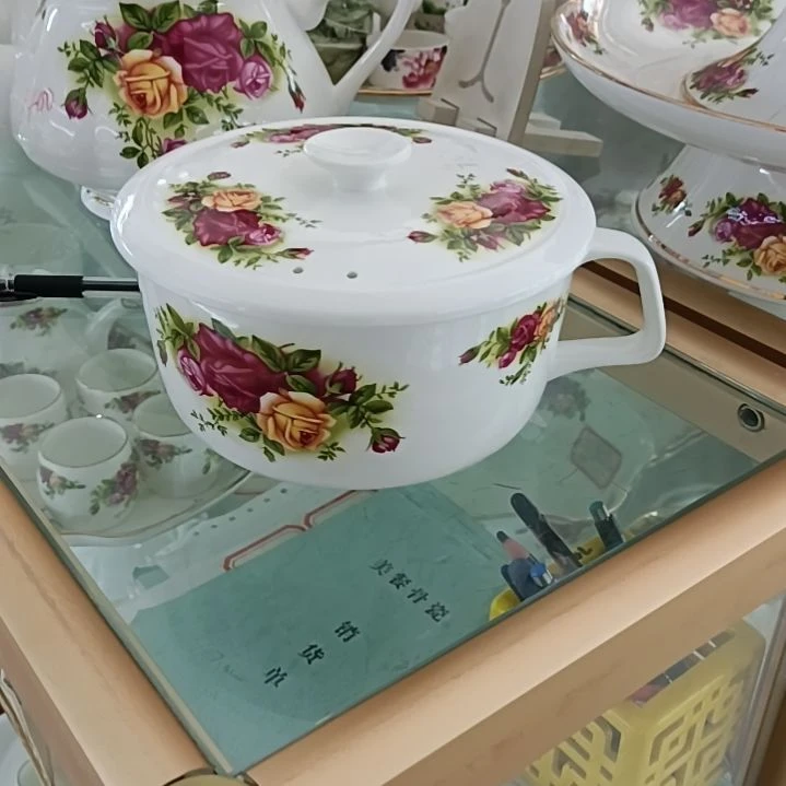 骨质瓷玫瑰贴花口径15.5厘米高8厘米泡面碗
