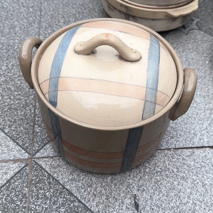 瓷片陶瓷盘子碗啥都有