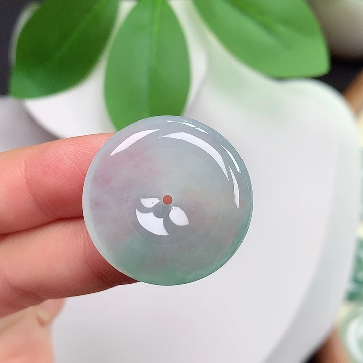 颈饰未镶嵌翡翠平安扣 26.2x5.4mm