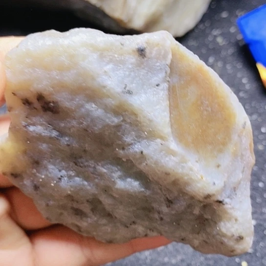 和田玉（糖玉）未镶嵌珠宝半成品