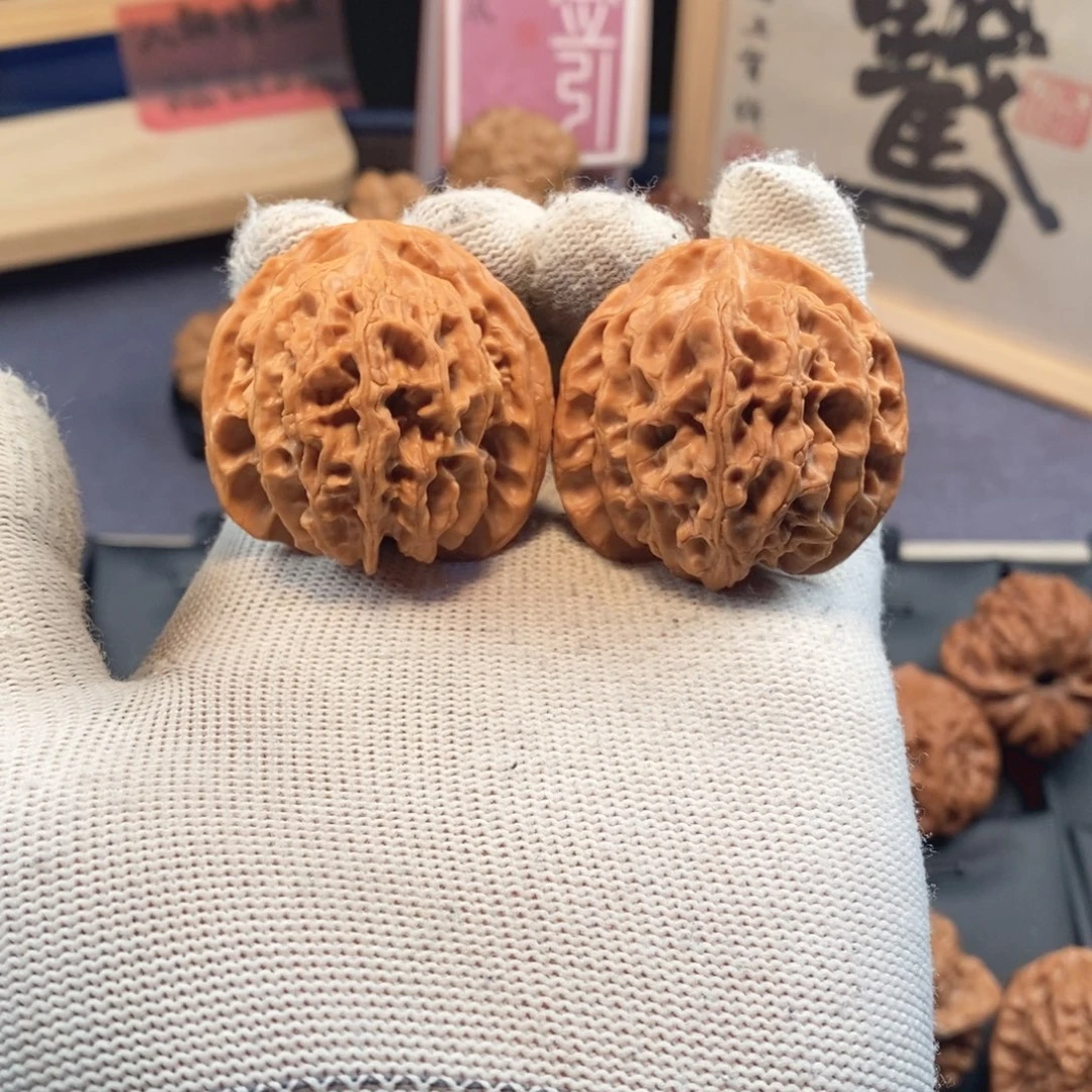 文玩核桃把件40尺苹果园P401