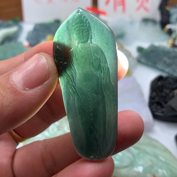 翡翠颈饰未镶嵌保真天然a货翡翠