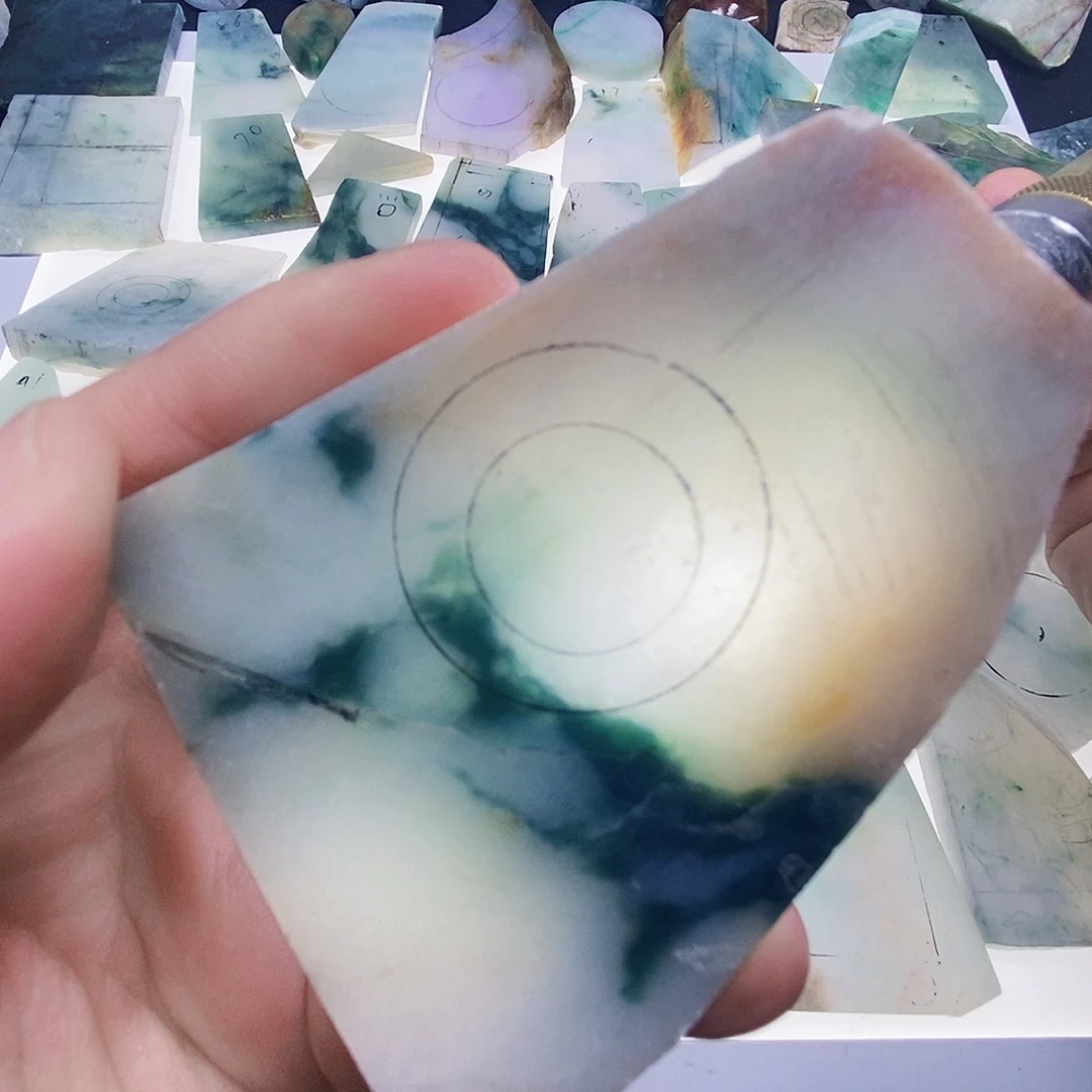 定制翡翠未镶嵌包工包料戒指