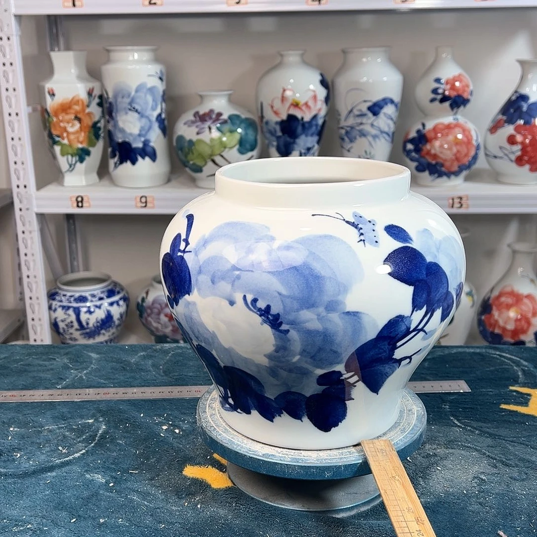 摆件景德镇陶瓷大口青牡