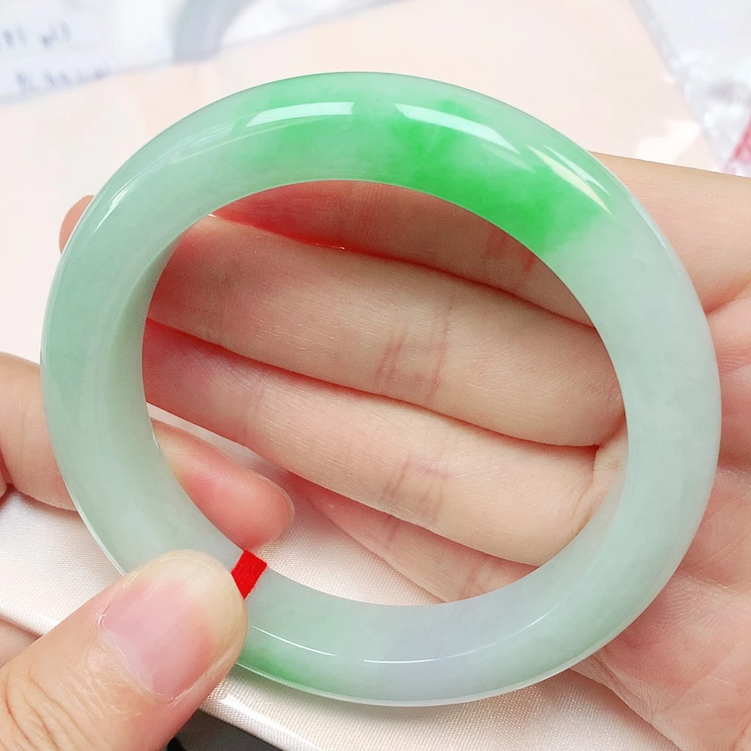 小***息翡翠手镯未镶嵌抖音566