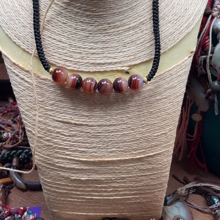 玛瑙/玉髓颈饰未镶嵌