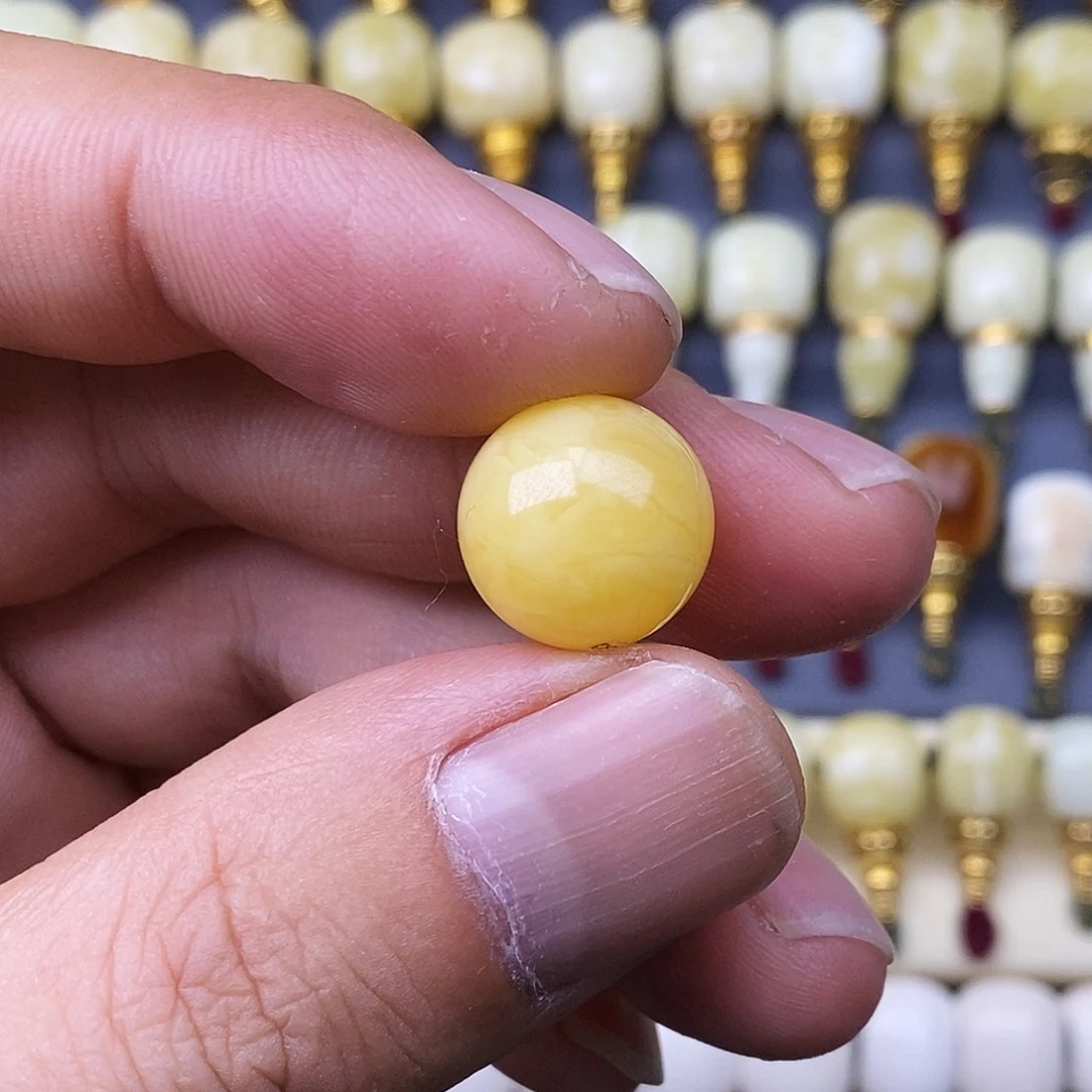 Z***m琥珀未镶嵌裸石14.2mm蜜蜡圆珠
