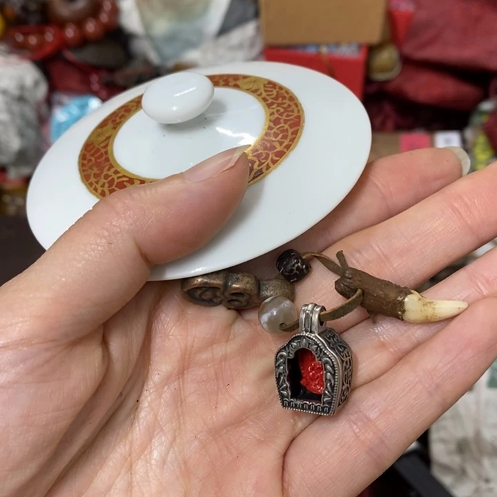 瓷片哈哈中古工艺品一件