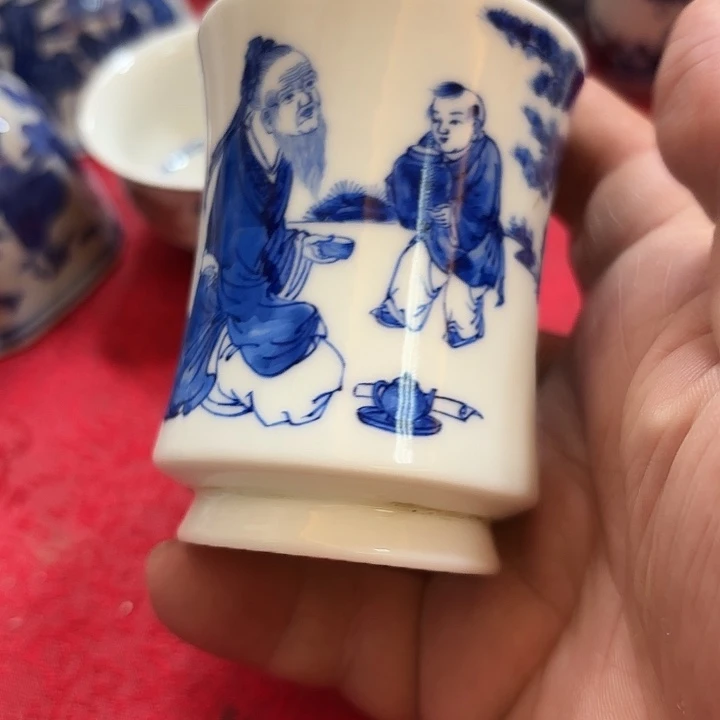 行***者其他陶瓷摆件不固定一件