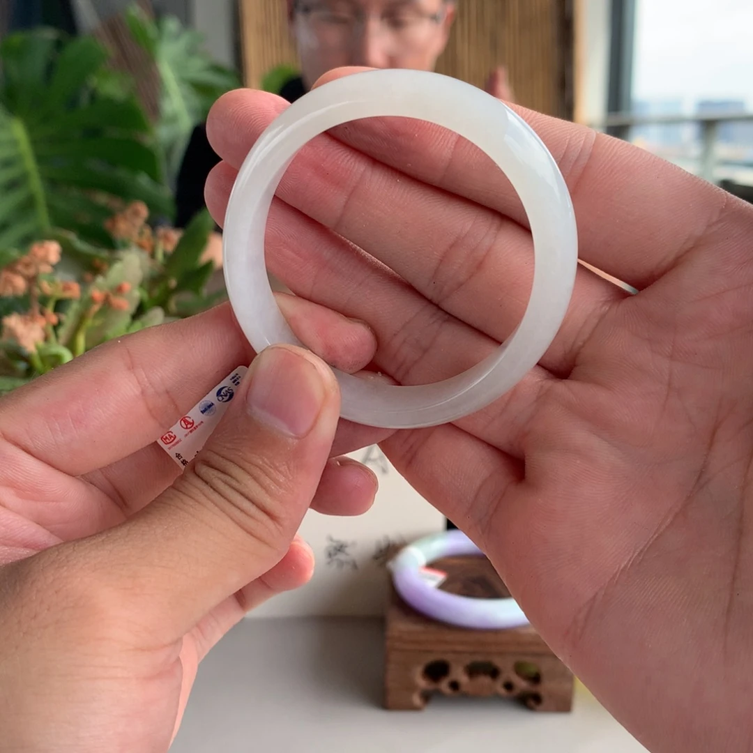 翡翠手镯未镶嵌90号53贵妃