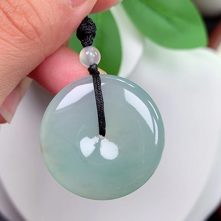 颈饰未镶嵌翡翠平安扣 30.1x5.6mm