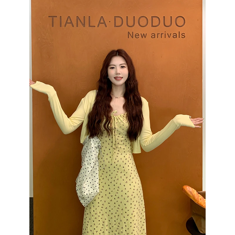 【普吉岛花园】甜辣多多2025夏季新（两件套）碎花高腰遮胯显瘦连衣裙