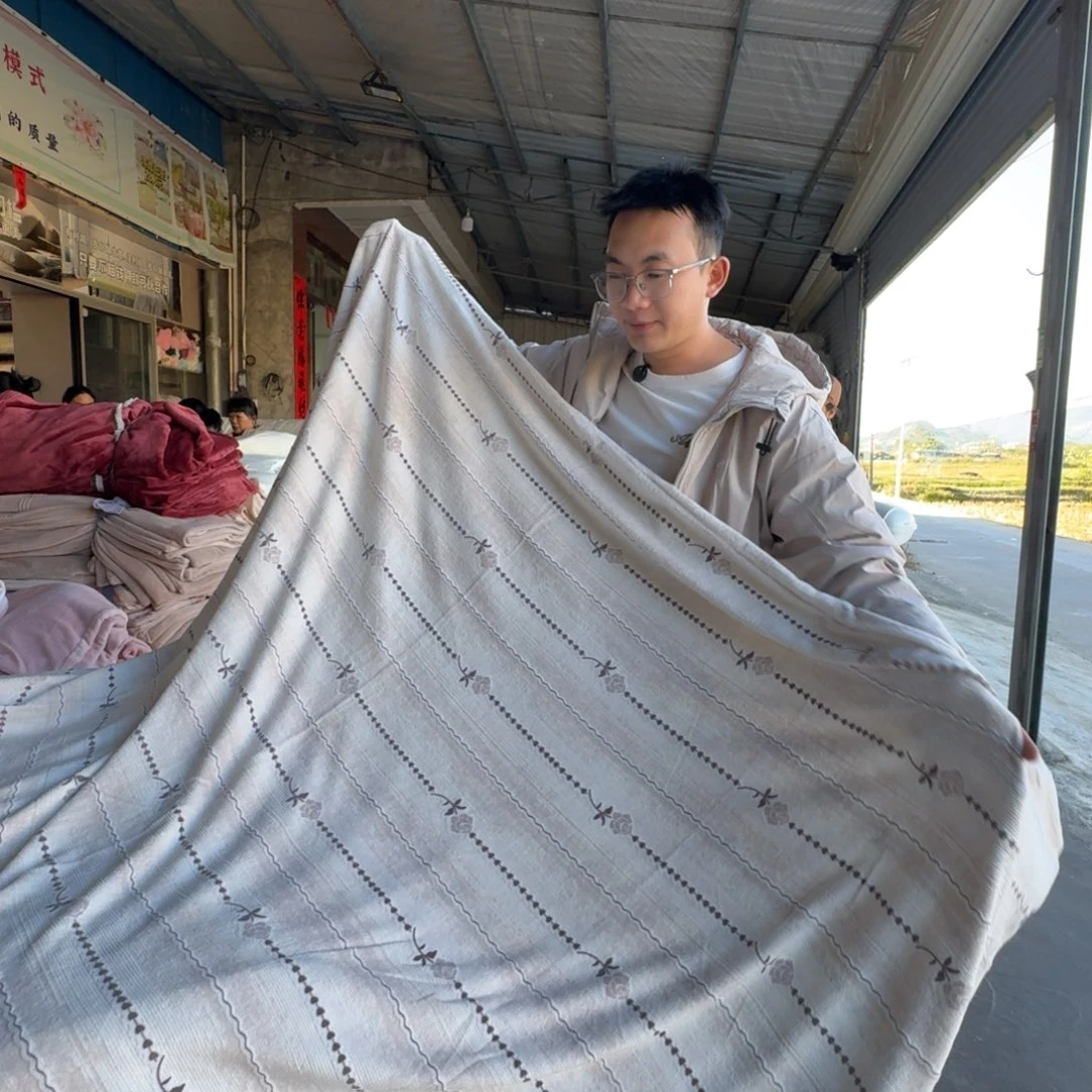 莱赛尔一米五绒被套