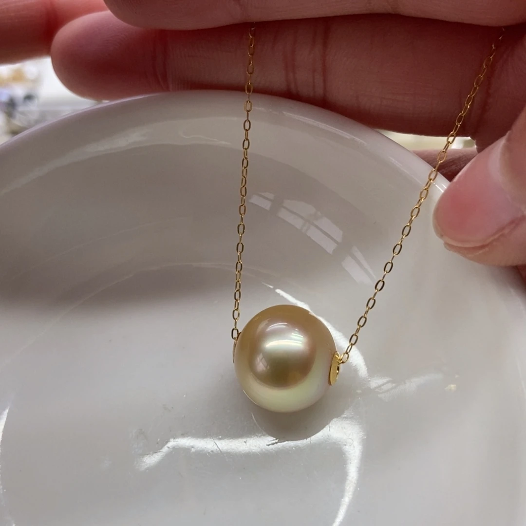 海水珍珠吊坠(赠链)18K金镶嵌