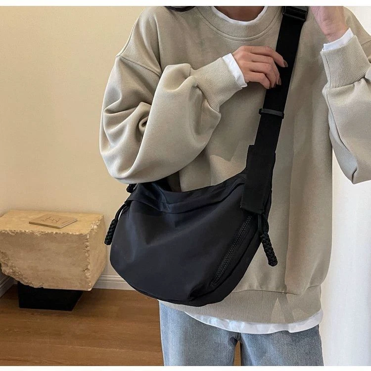 牛津布单肩包2025新款包包斜挎包休闲百搭学生上课通勤饺子包4389
