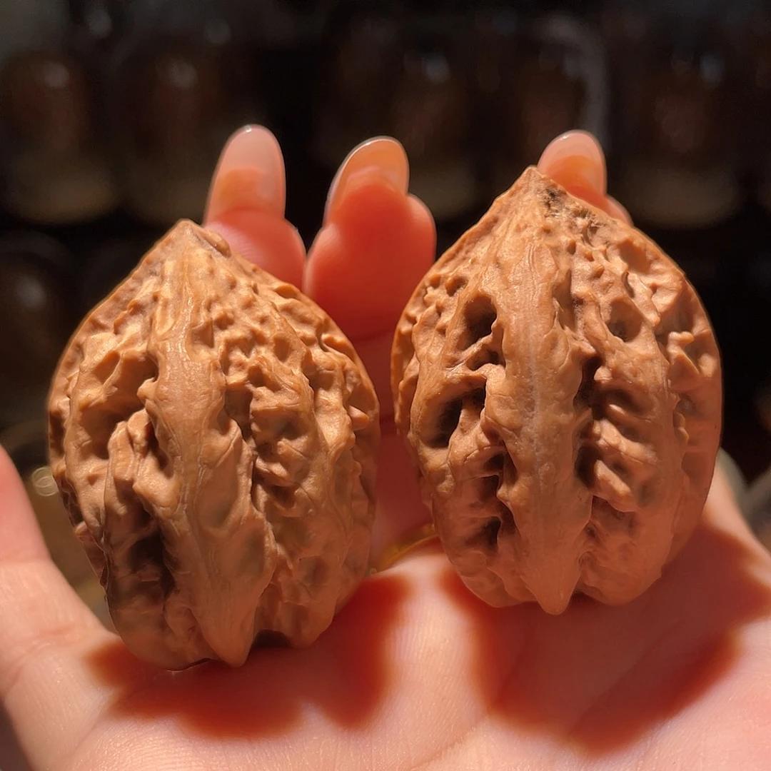 把件文玩核桃粗筋龙蛋888