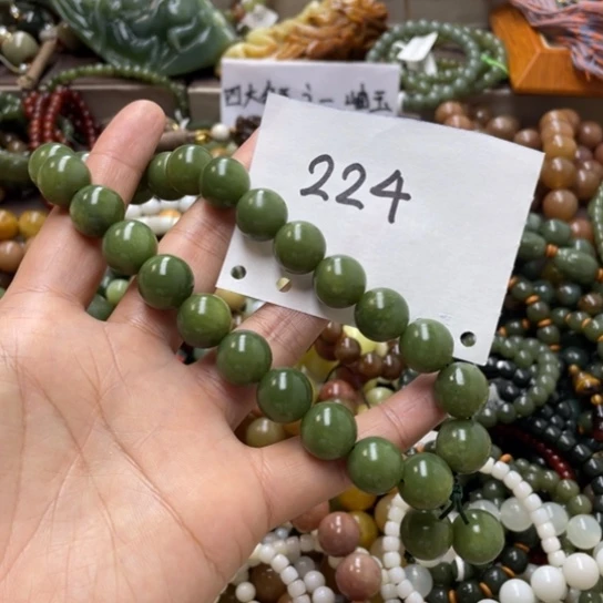 未镶嵌蛇纹石玉手链