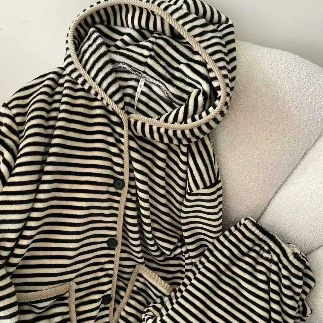 韩系高级时尚连帽珊瑚绒女士冬季可外穿睡衣套装