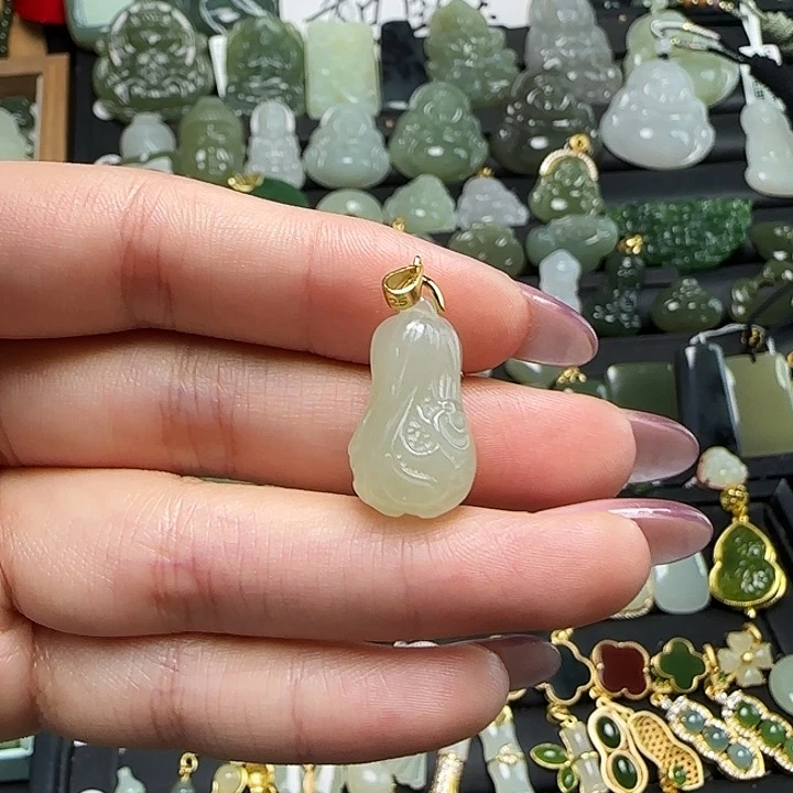 颈饰银S925镶嵌和田玉