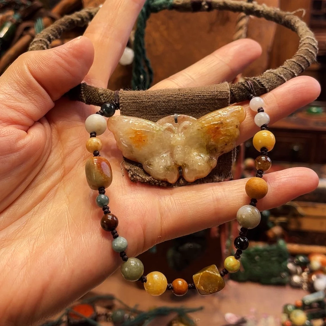 【闪购商品】翡翠未镶嵌颈饰