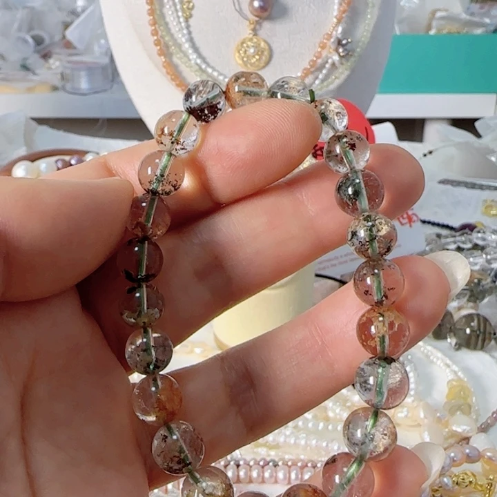 水晶手链未镶嵌大***宝8.5左右老矿四季幽灵有包容物