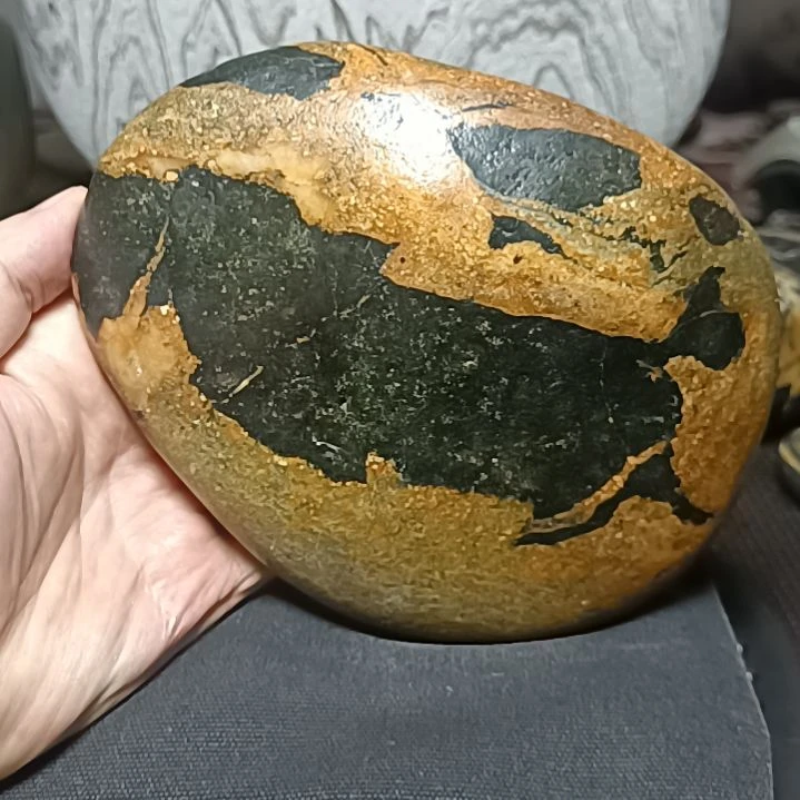 新疆金丝玉原石国画