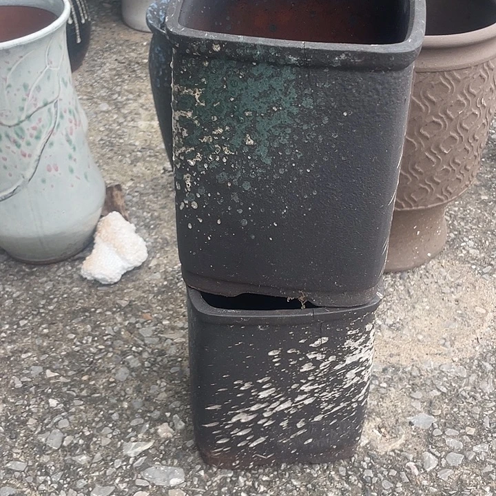 @***好紫砂花盆口15高20两个瑕疵泼墨方