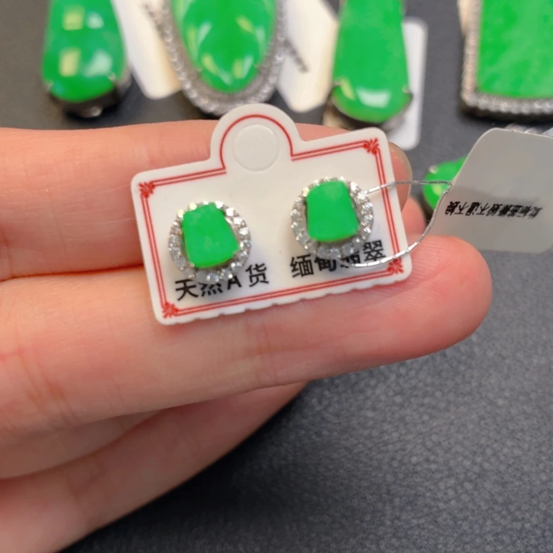 翡翠银S925镶嵌吊坠(不含链)耳钉