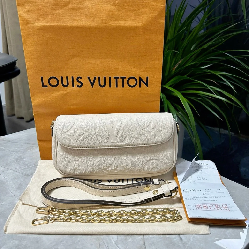 未使用 LouisVuitton/路易威登 未使用白色全皮ivy
