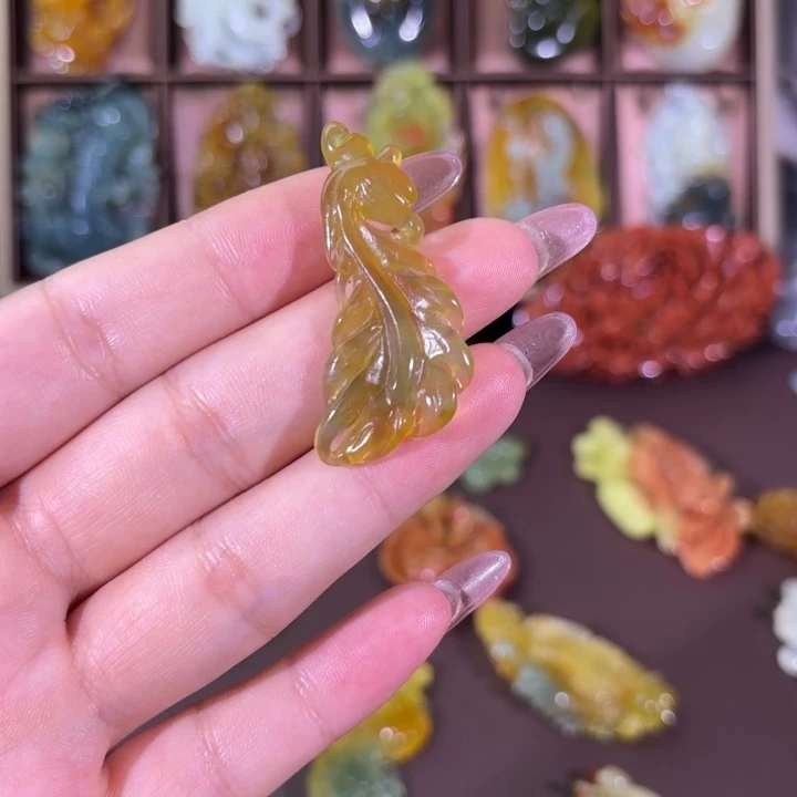 未镶嵌蛇纹石玉颈饰
