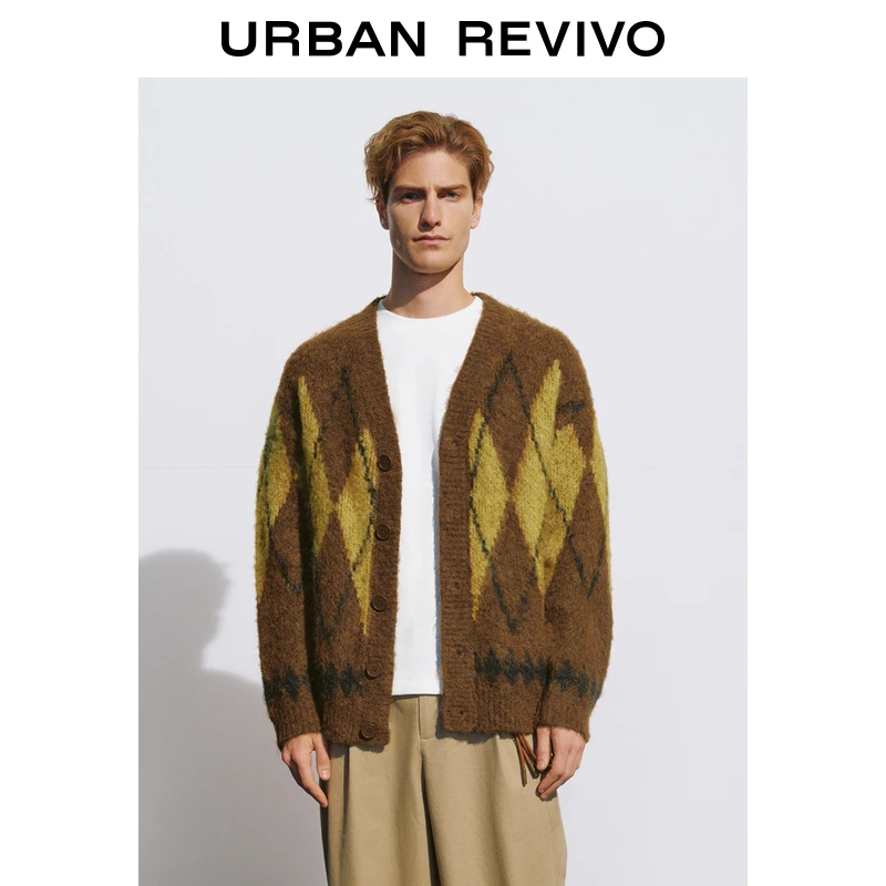 UR2026春季新款男装美拉德菱格V领针织开衫UML950028+