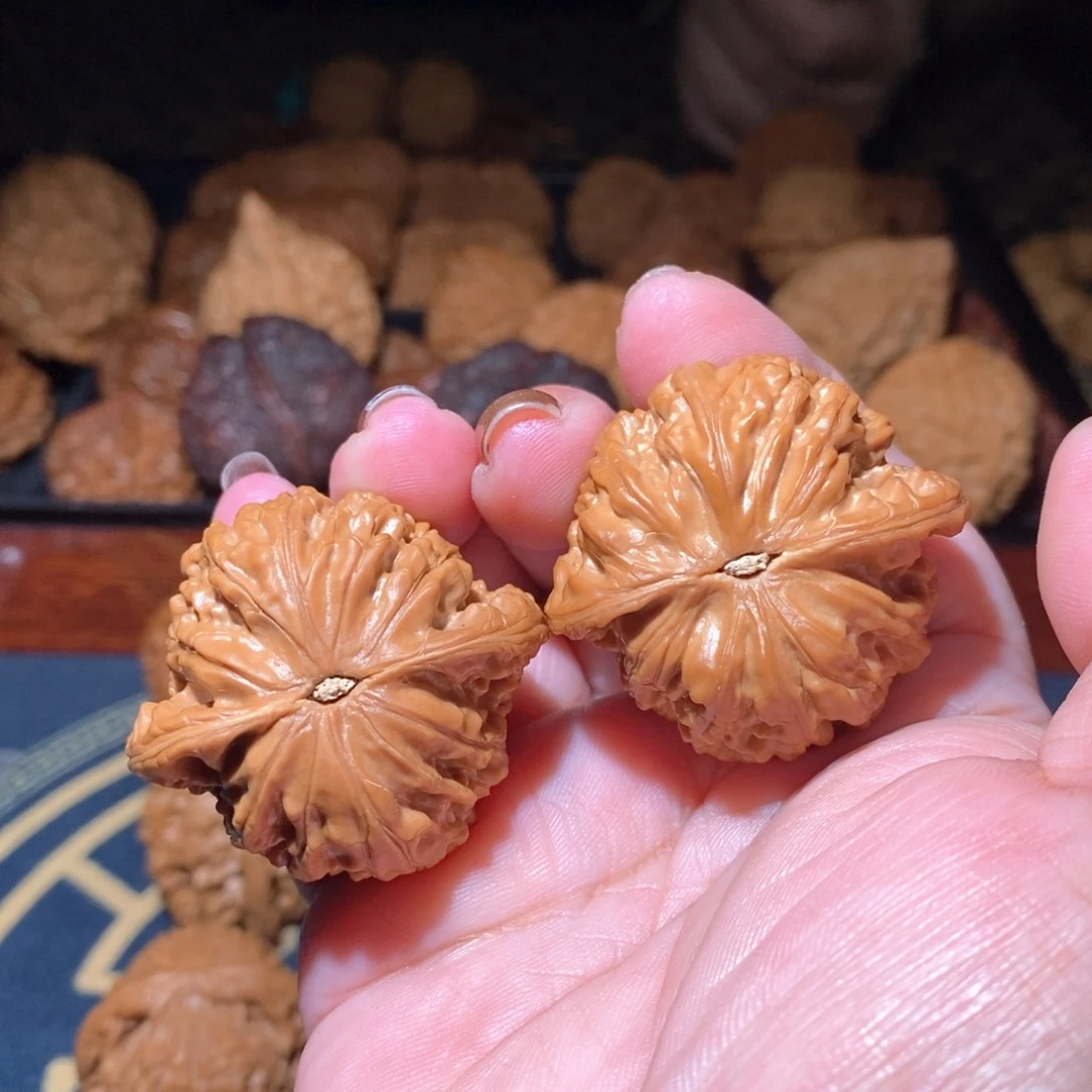 费***。把件文玩核桃磨盘