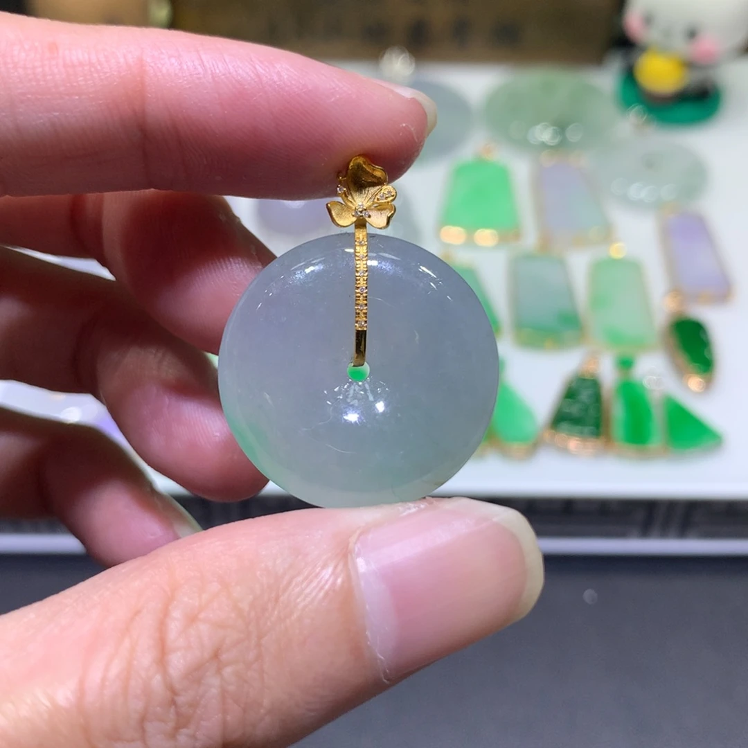 翡翠18K金镶嵌吊坠(不含链)