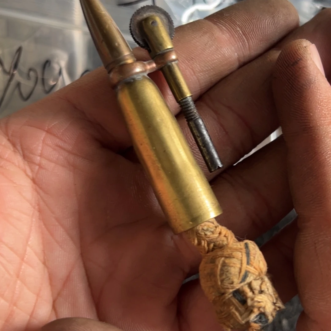 古董煤油打火机-战壕