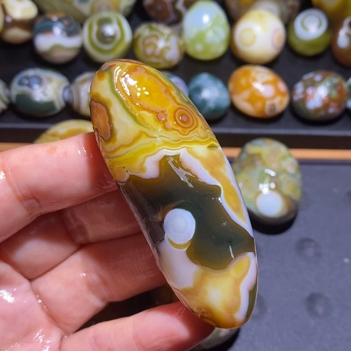 未镶嵌玛瑙/玉髓珠宝半成品59
