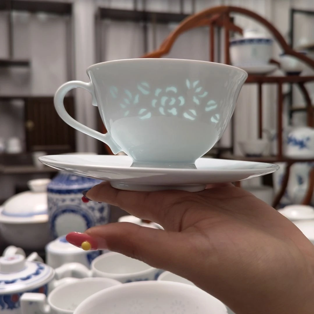 陶瓷青釉玉牡丹咖啡杯一杯一碟
