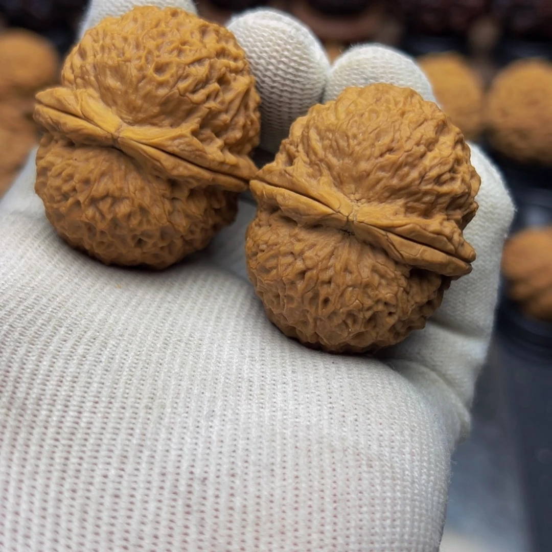 鑫*?41尺寸金丝绣球 一物一图