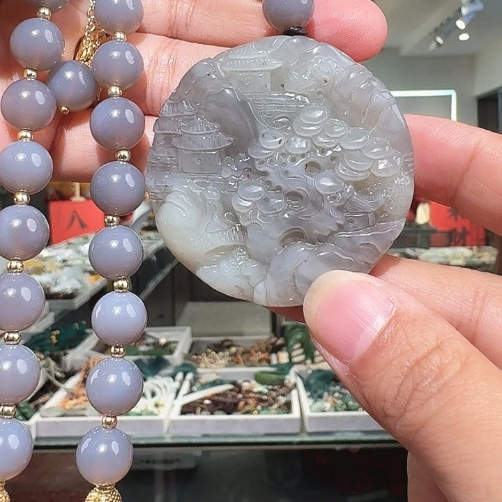 和田玉未镶嵌颈饰